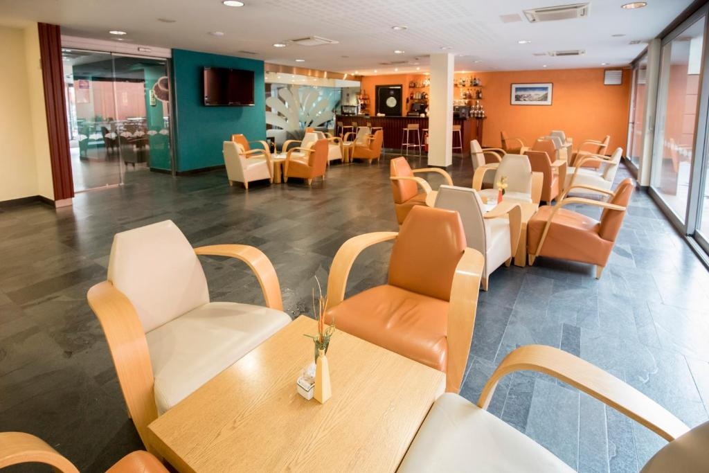 Font DArgent Canillo  Facilities  Shared LoungeTV Area 8