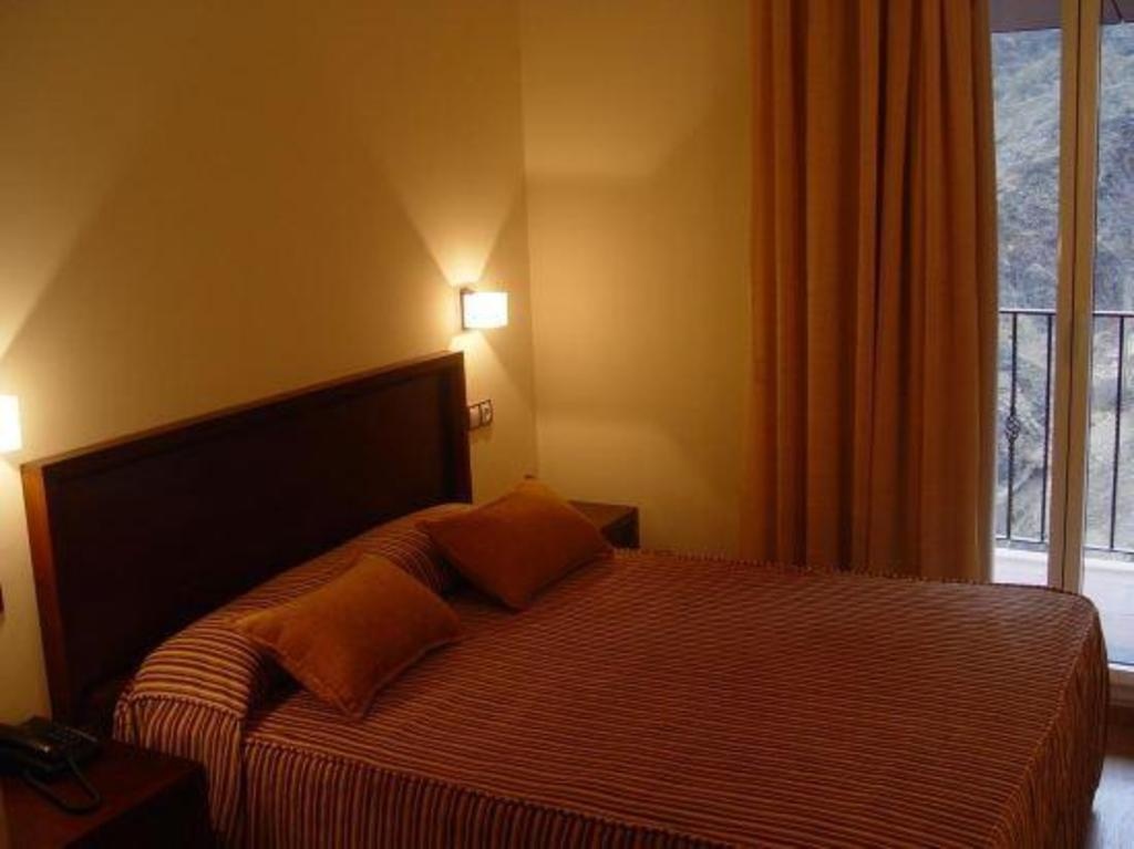 Obaga Blanca Spa  Rooms  Rooms Image 14 14