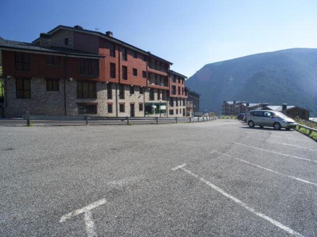 Obaga Blanca Spa  Property Views  Property Views Image 13 13