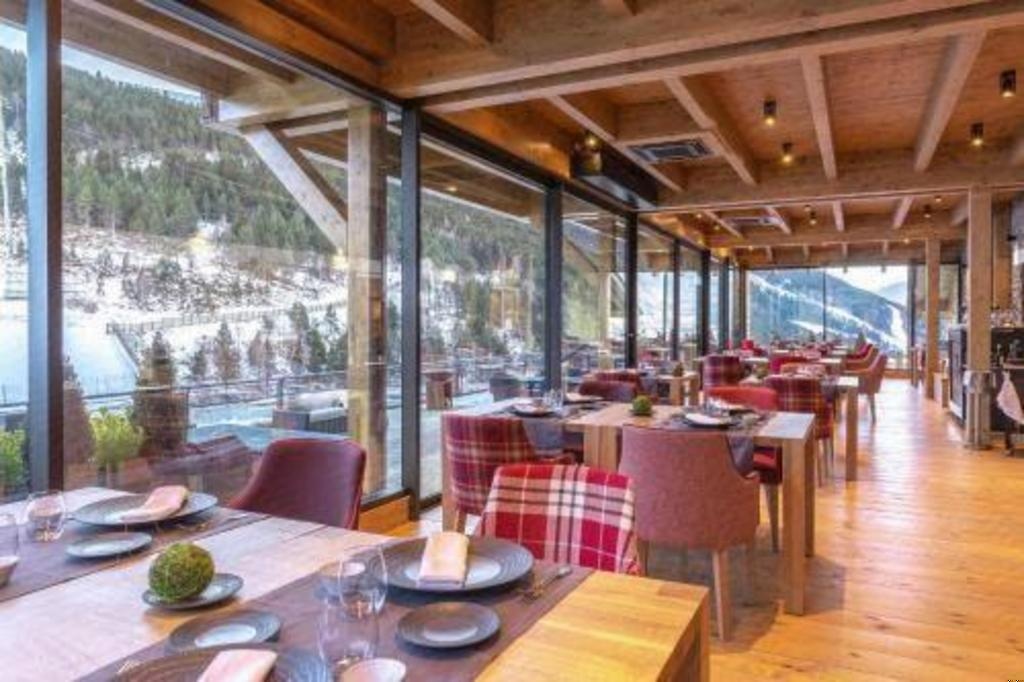 Sport Hotel Village  Dining  Dining Image 14 14
