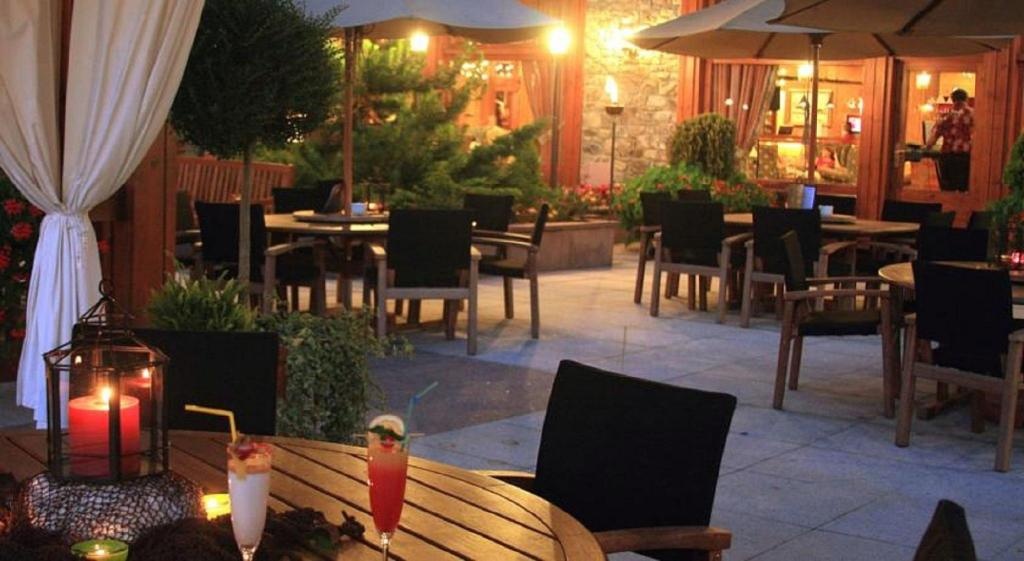 Sport Hotel Village  Dining  Dining Image 2 2