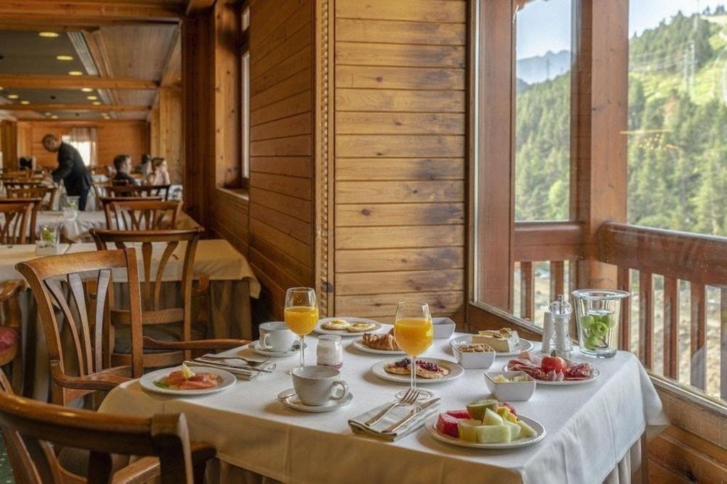 Sport Hotel Village  Dining  Dining Image 6 6