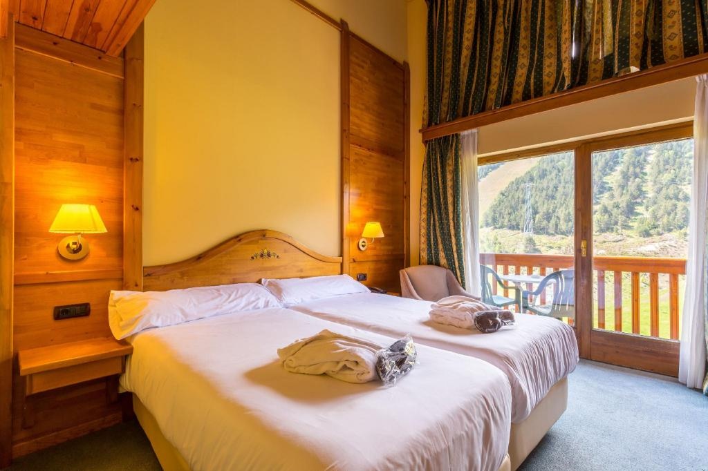 Sport Hotel Village  Rooms  Rooms Image 3 3