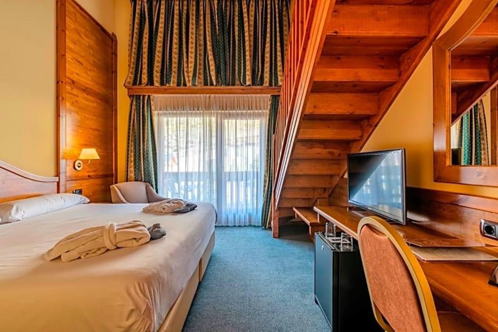 Sport Hotel Village  Rooms  Rooms Image 5 5