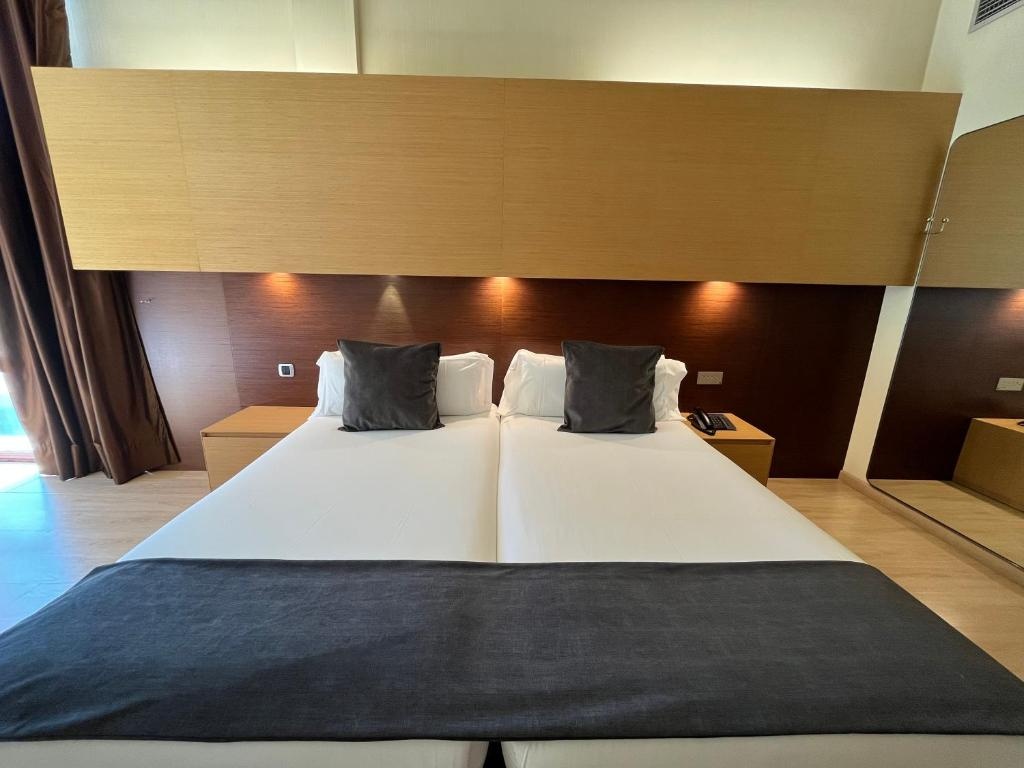 Wuau Hotel Galanthus Spa  Rooms  Rooms Image 14 14