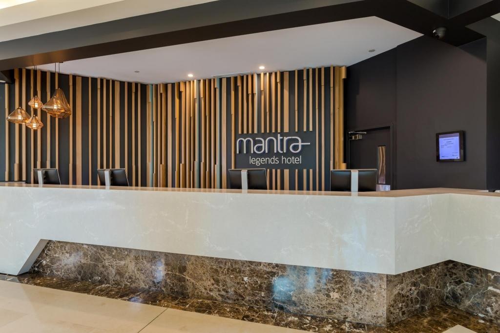 Mantra Legends Surfers Paradise  Property Views  Reception 9