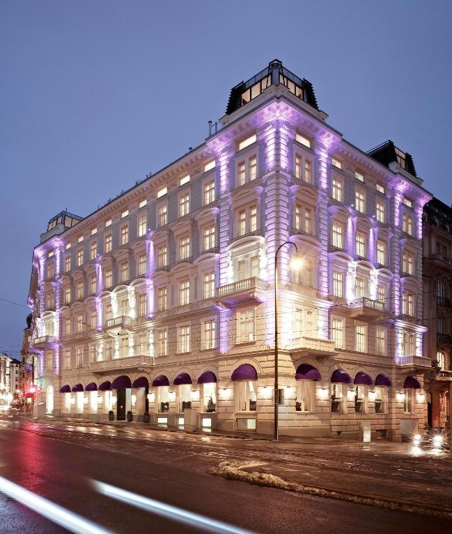 Hotel Sans Souci Wien  Property Views  Entrance 3