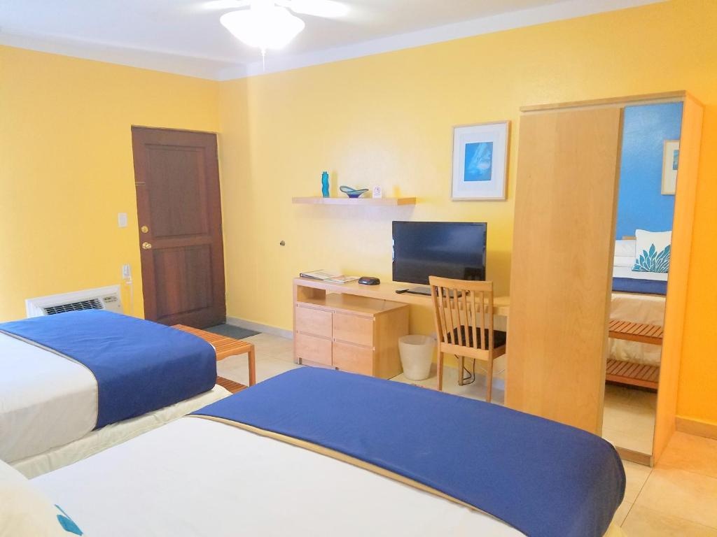 Flamingo Bay Hotel Marina  Rooms  Rooms Image 5 5