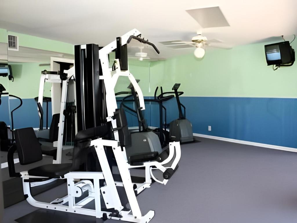 Ocean Reef Yacht Club Resort  Facilities  Fitness Center 22