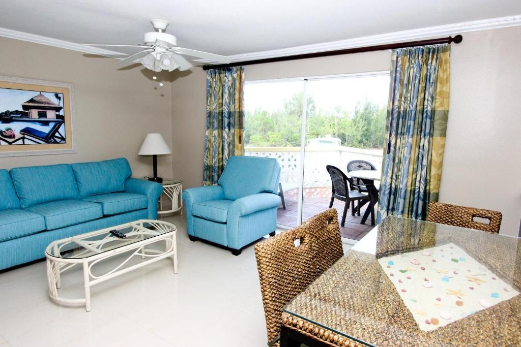 Ocean Reef Yacht Club Resort  Rooms  Suite With Hot Tub 2