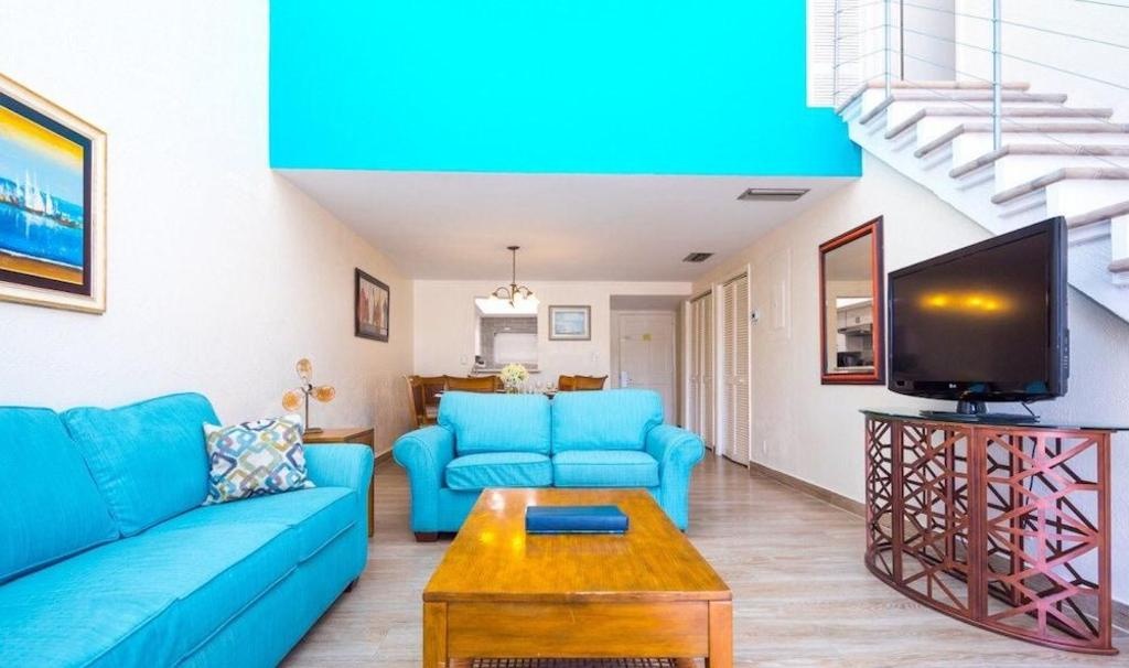 Ocean Reef Yacht Club Resort  Rooms  Rooms Image 15 15