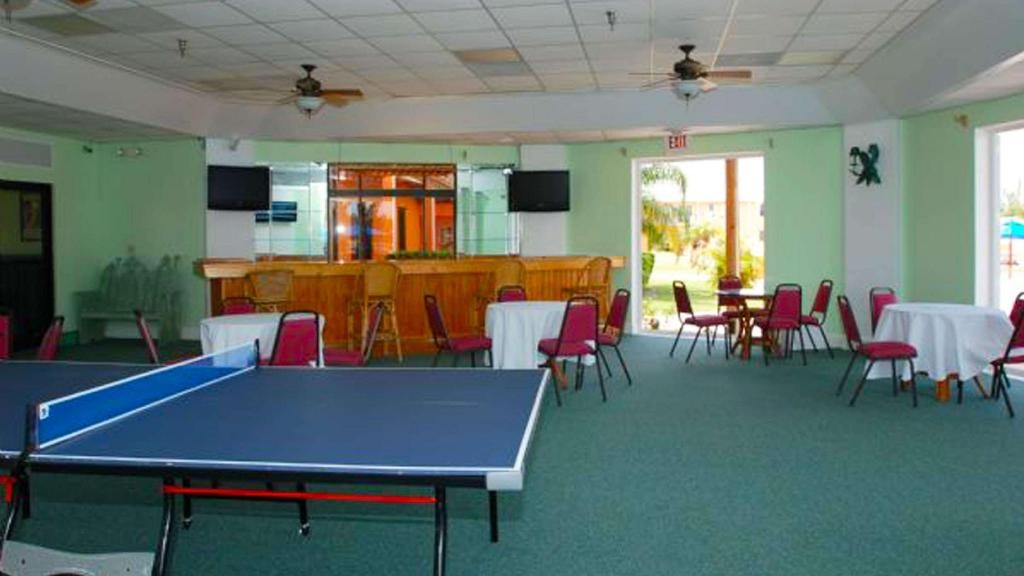 Running Mon Sunrise Resort And Marina  Facilities  Facilities 10