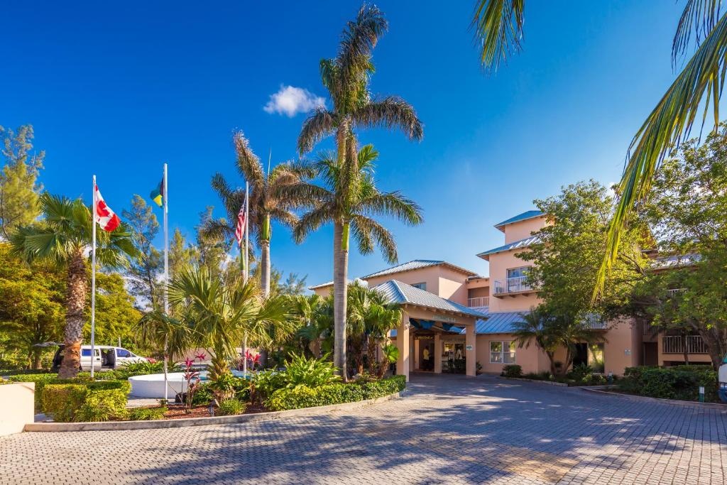 Island Seas Resort  Property Views  Entrance 13