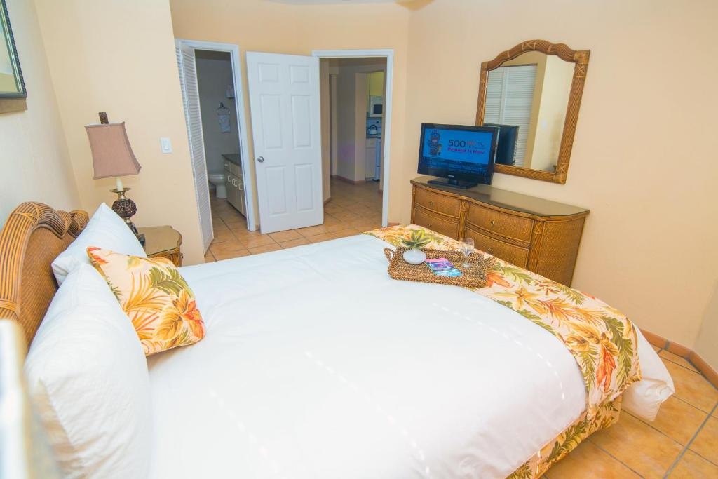 Island Seas Resort  Rooms  Two Bedroom Villa 5