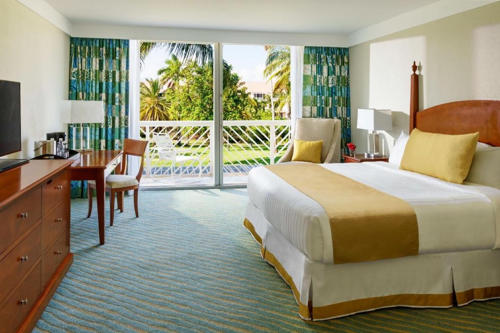 Grand Lucayan Resort Bahamas Lighthouse Pointe  Rooms  Rooms Image 3 3