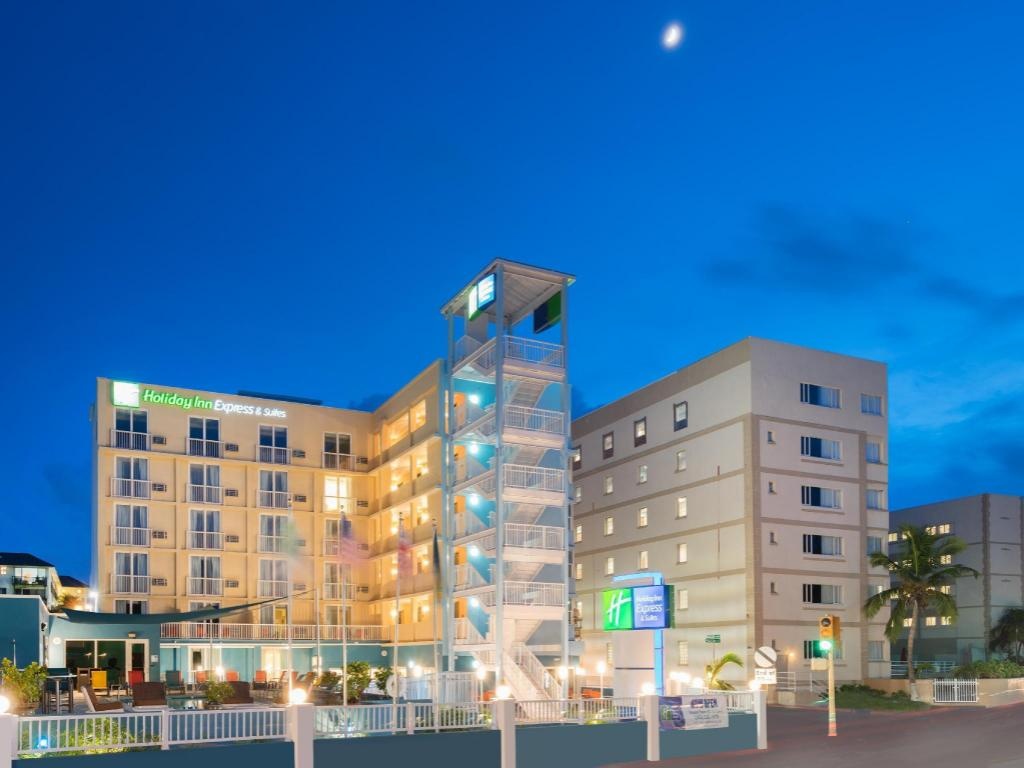 Holiday Inn Express Suites Nassau By IHG  Property Views  Interior View 2