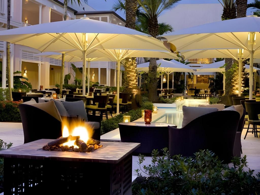 The Ocean Club A Four Seasons Resort Bahamas  Facilities  Barlounge 3