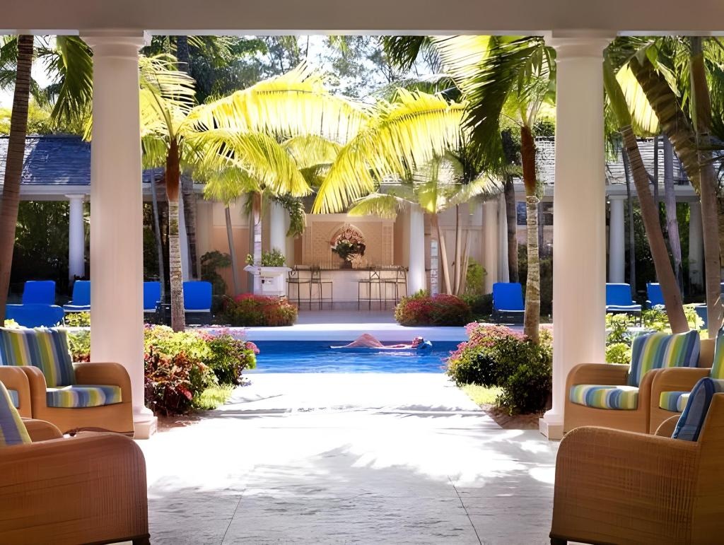 The Ocean Club A Four Seasons Resort Bahamas  Facilities  Swimming Pool 28