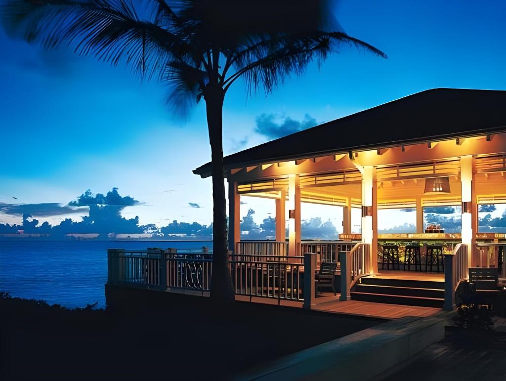 The Ocean Club A Four Seasons Resort Bahamas  Property Views  Exterior View 12