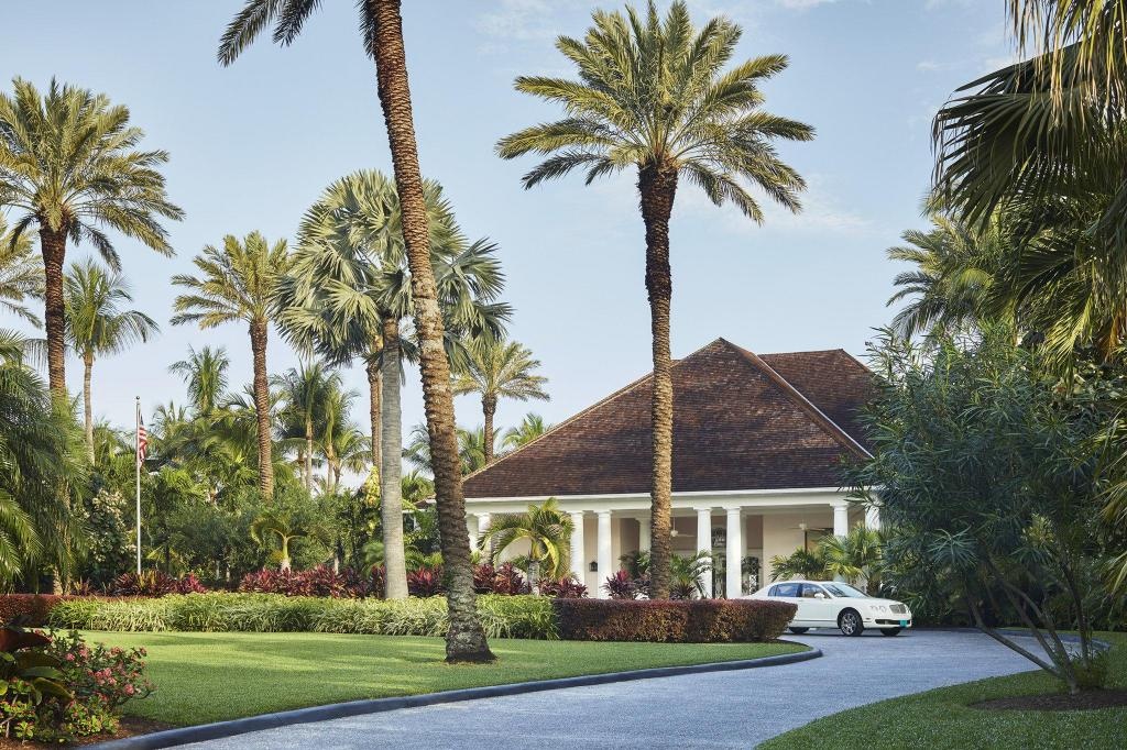 The Ocean Club A Four Seasons Resort Bahamas  Property Views  Exterior View 17