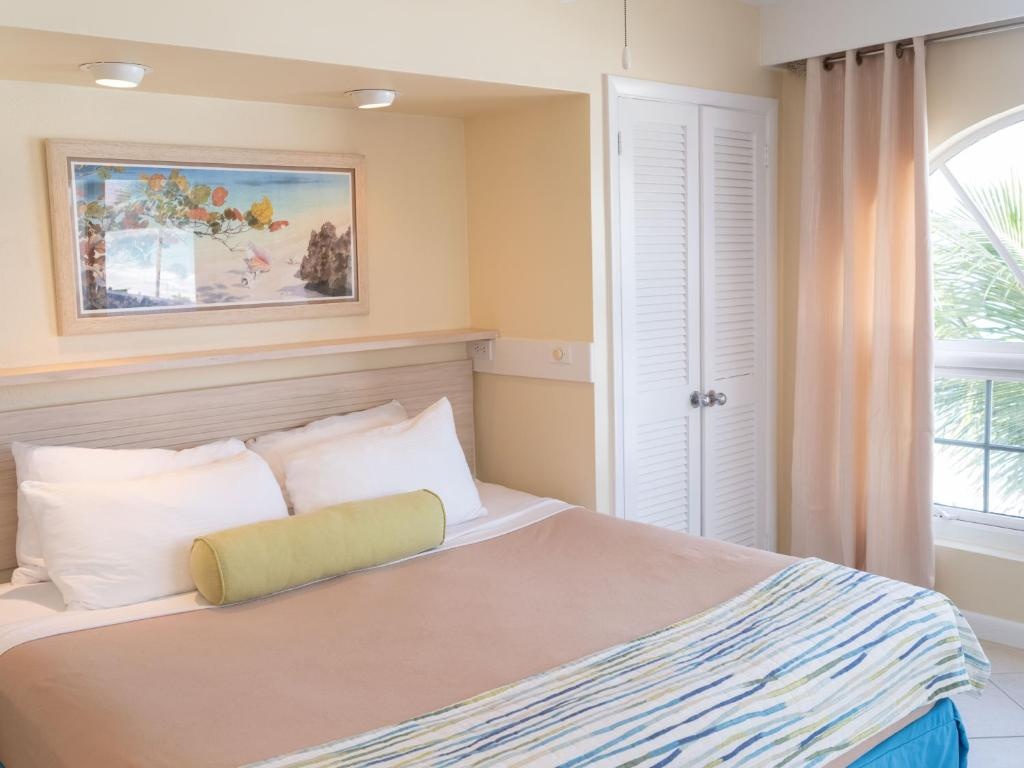 Paradise Island Beach Club  Rooms  Rooms Image 6 6