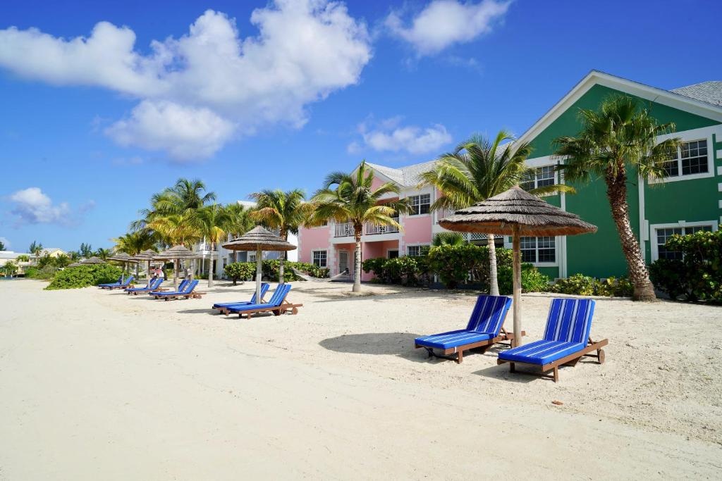 Sandyport Beach Resort  Facilities  Beach 13