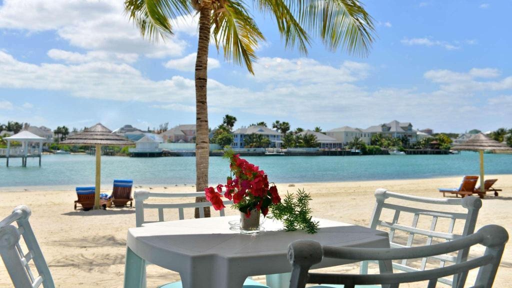 Sandyport Beach Resort  Facilities  Beach 7