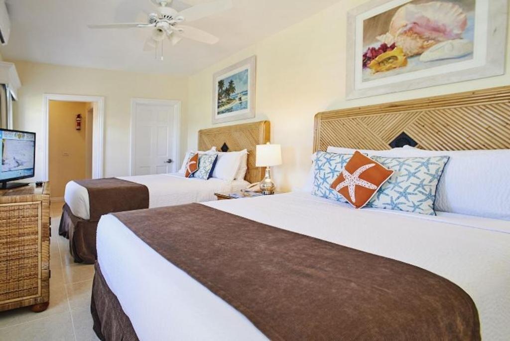 Sandyport Beach Resort  Rooms  Rooms Image 15 15