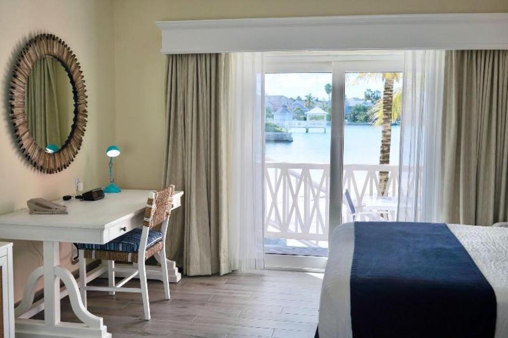 Sandyport Beach Resort  Rooms  Rooms Image 17 17