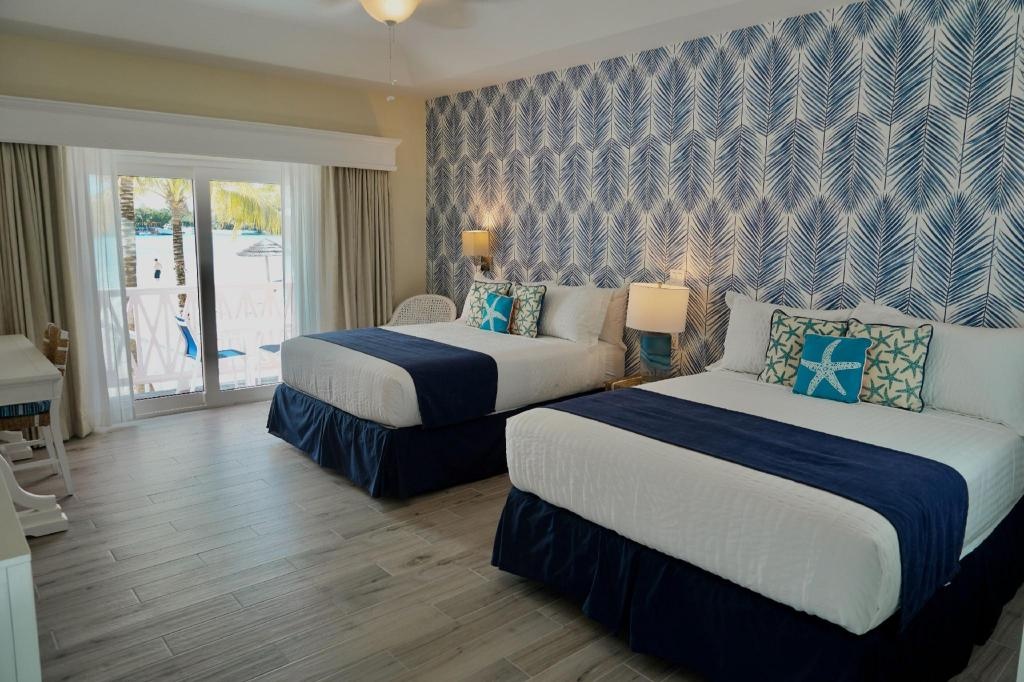 Sandyport Beach Resort  Rooms  Rooms Image 2 2