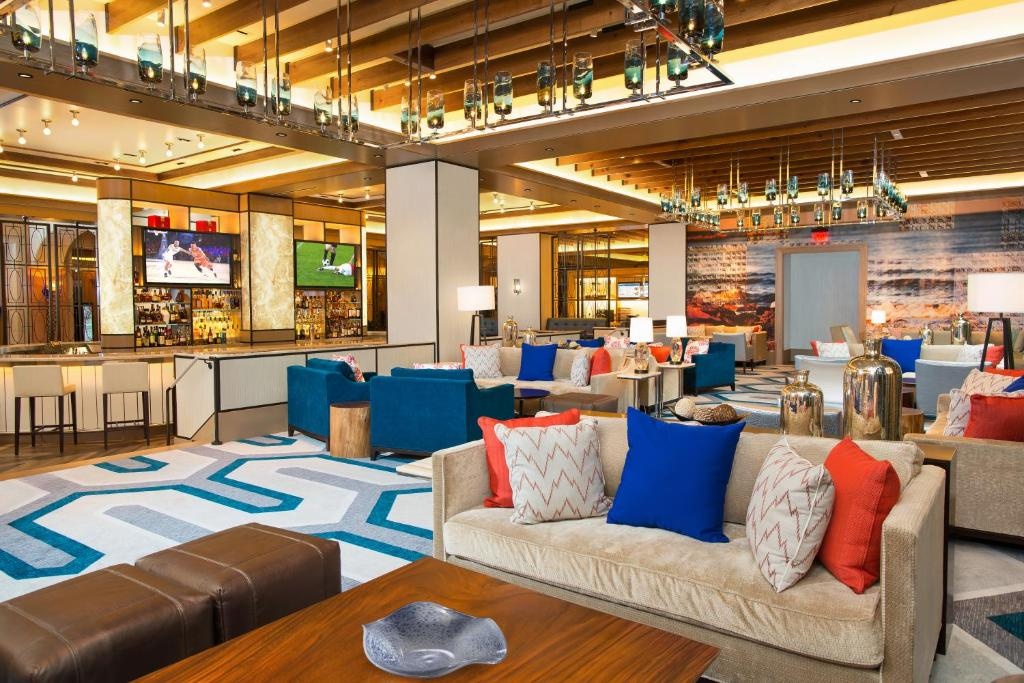 The Coral At Atlantis  Facilities  Barlounge 6