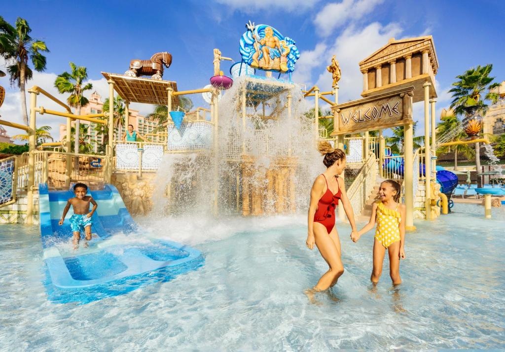 The Coral At Atlantis  Facilities  Swimming Pool 22