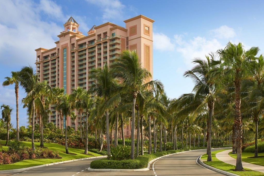 The Cove At Atlantis  Property Views  Exterior View 3