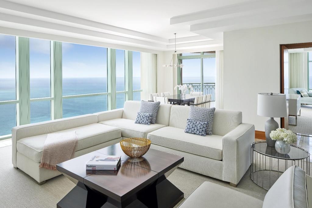 The Cove At Atlantis  Rooms  1 Bedroom Sapphire Suite View 3