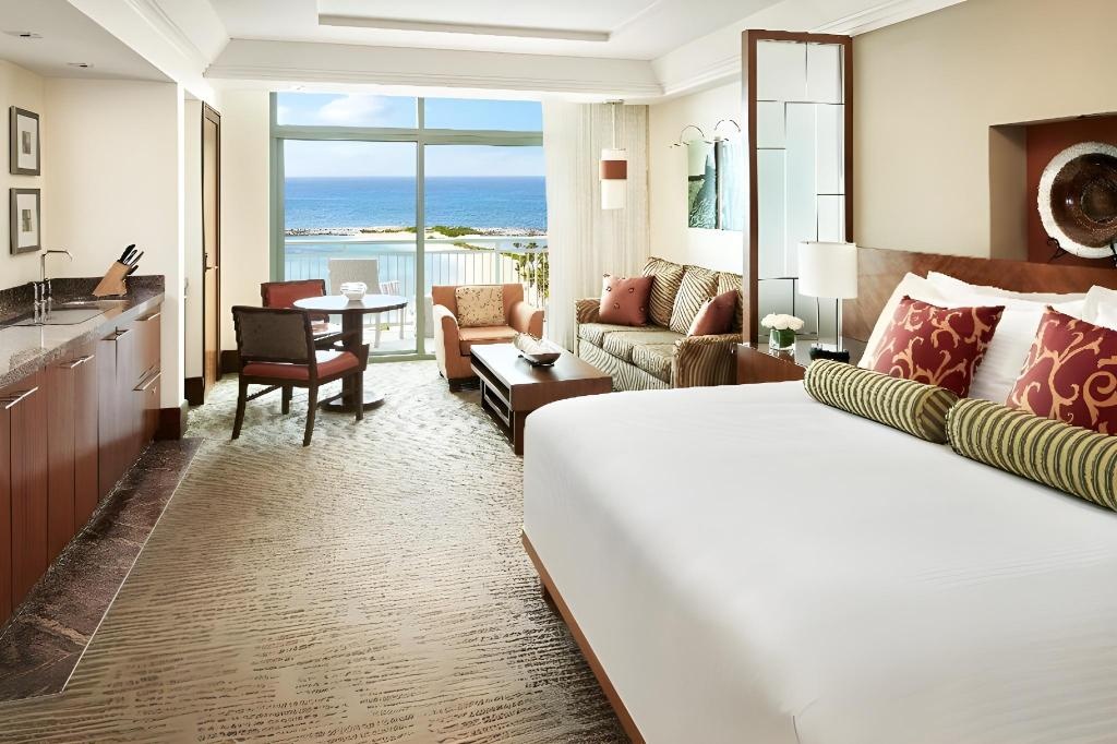 The Reef At Atlantis  Rooms  Rooms Image 3 3