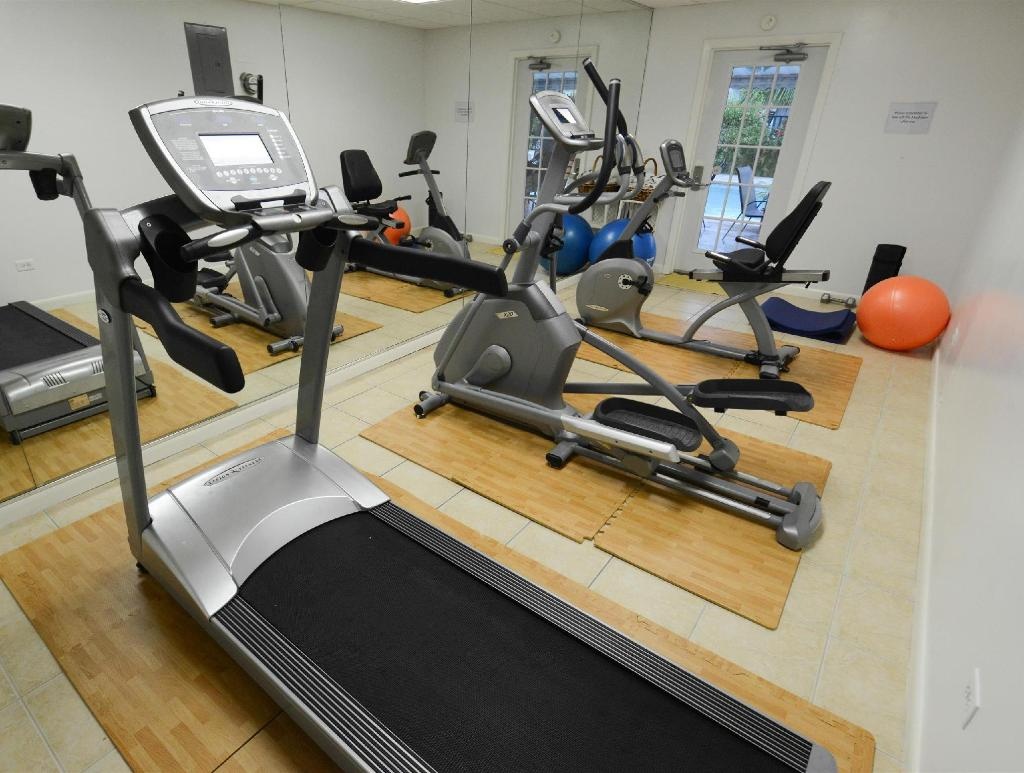 Bay View Suites Paradise Island  Facilities  Fitness Center 7