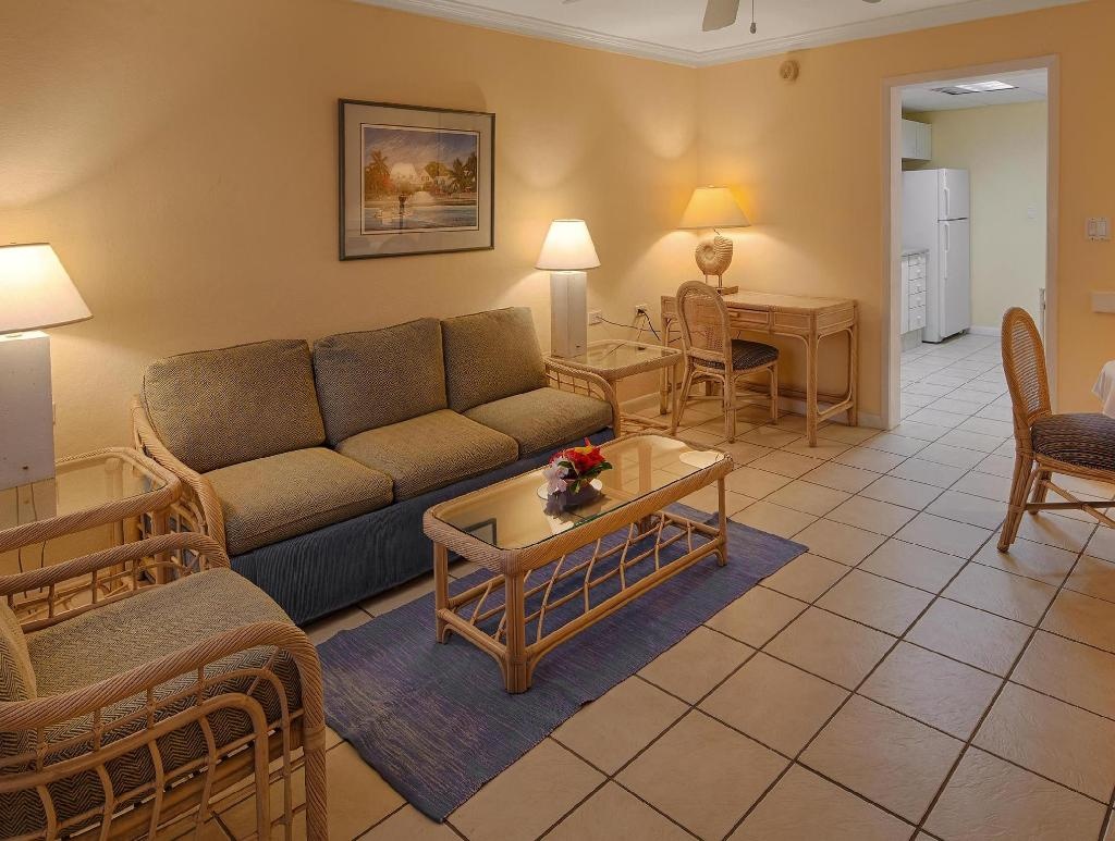 Bay View Suites Paradise Island  Property Views  Interior View 6