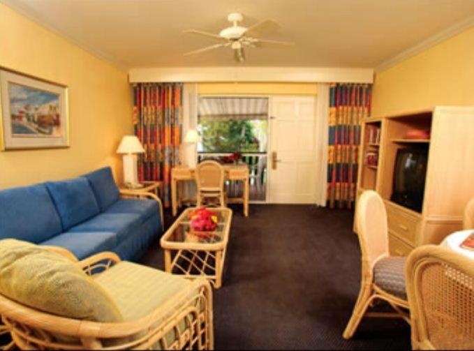 Bay View Suites Paradise Island  Rooms  Rooms Image 12 12
