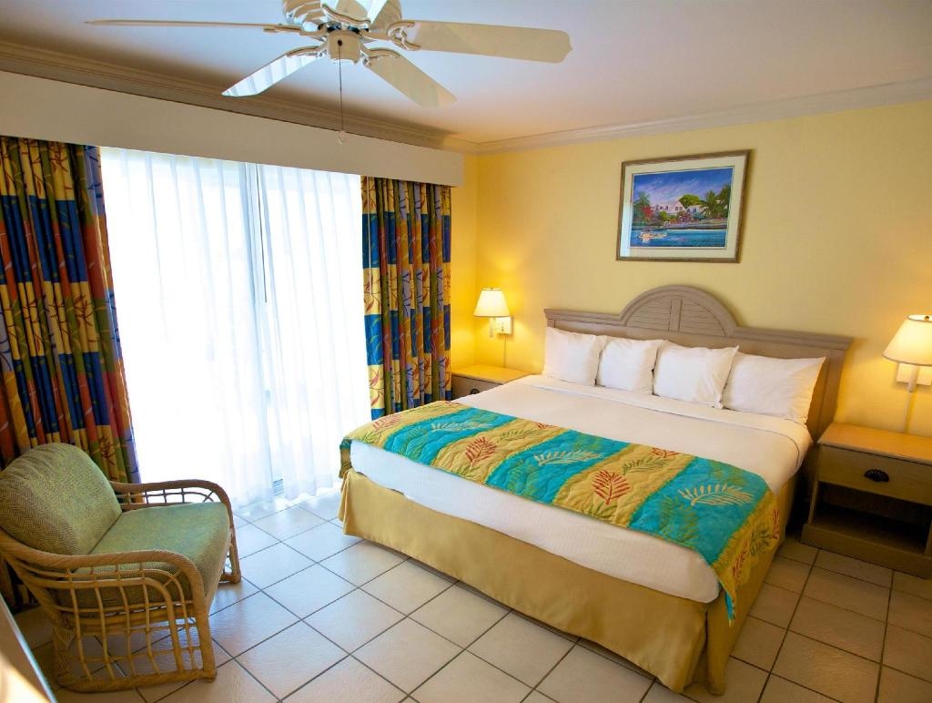 Bay View Suites Paradise Island  Rooms  Rooms Image 2 2