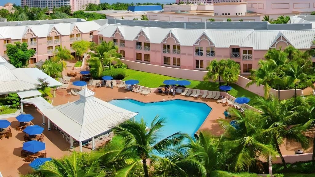 Comfort Suites Paradise Island  Property Views  Property Views Image 12 12