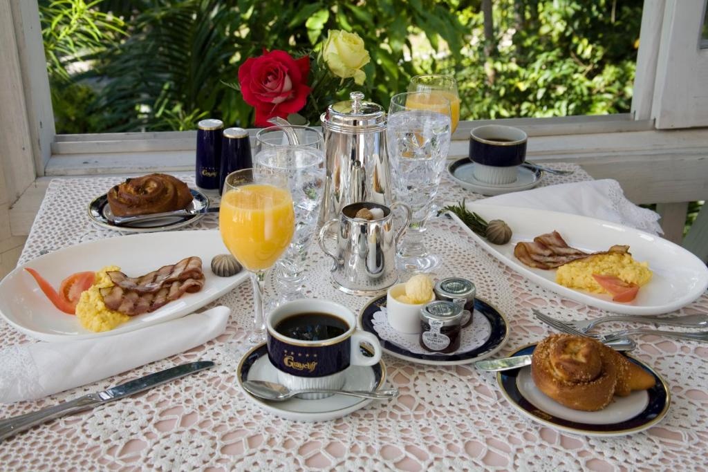 Graycliff Hotel  Dining  Food And Beverages 5