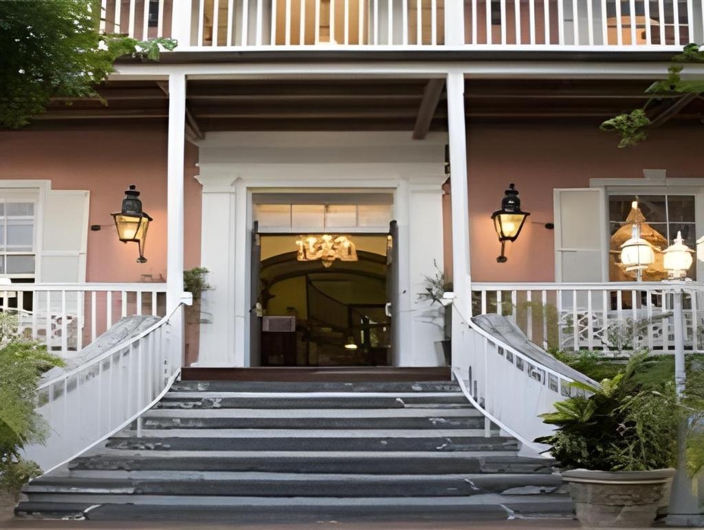 Graycliff Hotel  Property Views  Exterior View 2