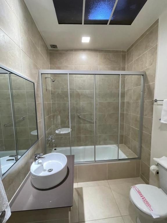 Hostal Colonial Potosi  Facilities  Bathroom 12