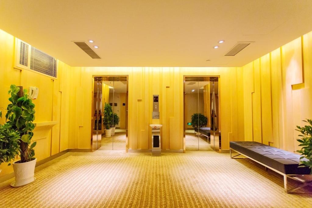 Holiday Inn Express Changzhou Centre By IHG  Facilities  Public Areas 1