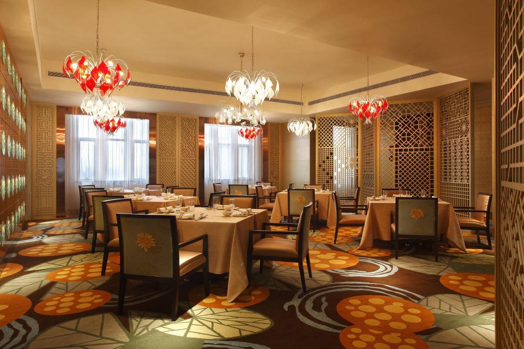 Restaurant Four Points By Sheraton Luohe In Luohe