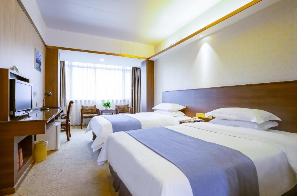My Pleasant Hotel  Rooms  Guest Twin Room Guestroom 1