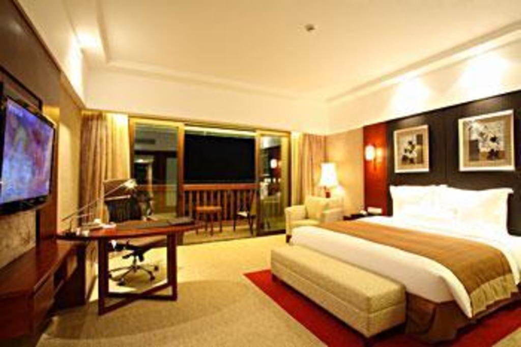 Xiangsheng Grand Hotels  Resorts Mountain Putuo 1