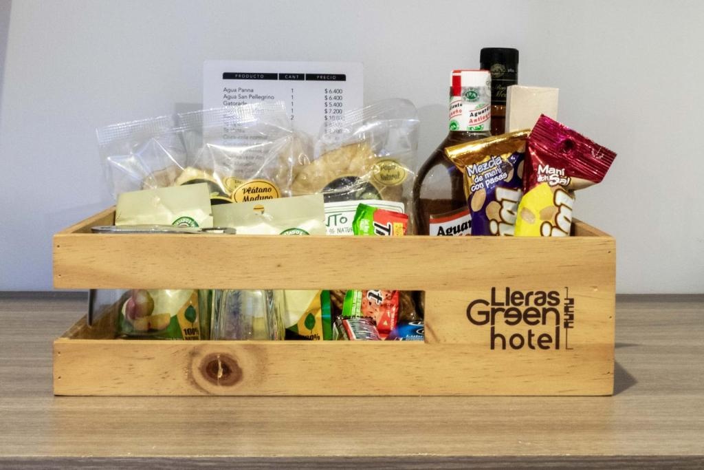 Lleras Green Hotel  Dining  Food And Beverages 10