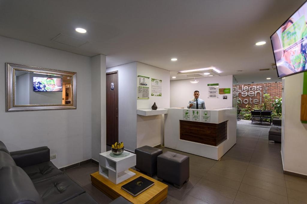 Lleras Green Hotel  Property Views  Lobby 7