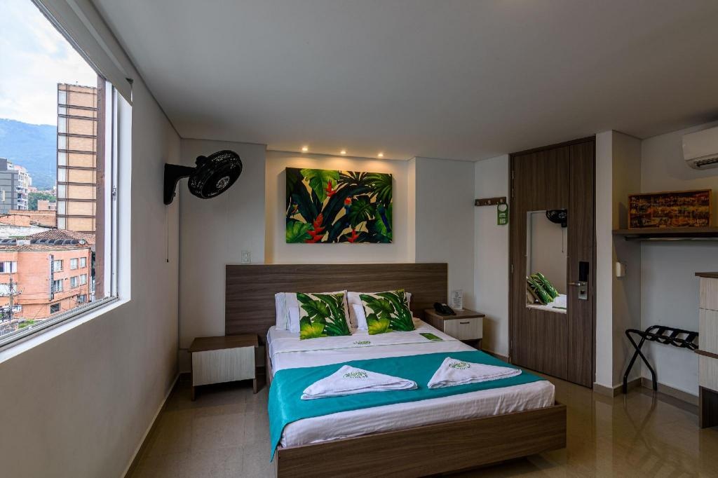 Lleras Green Hotel  Rooms  Rooms Image 2 2